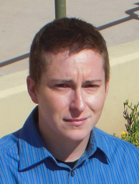 640_red.a.jpg original image ( 600x796)